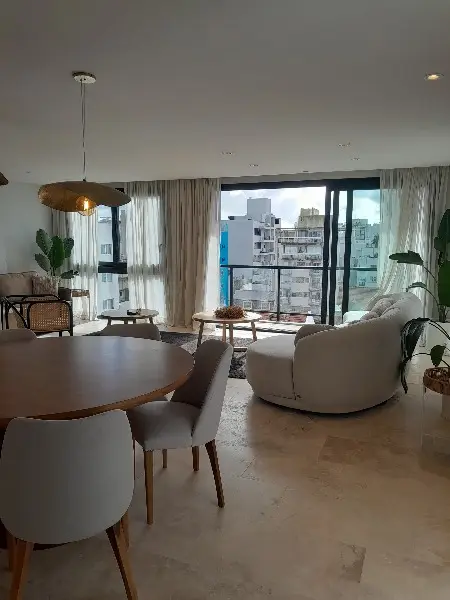 Departamento de 4 ambientes en venta en LOS TRONCOS