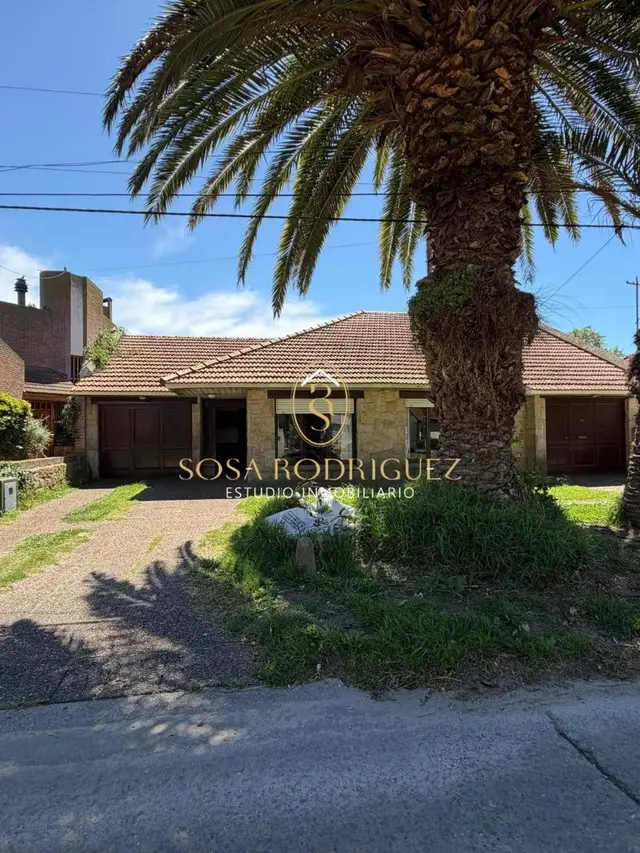 Casa de 3 ambientes en venta en ESTRADA JOSE MANUEL