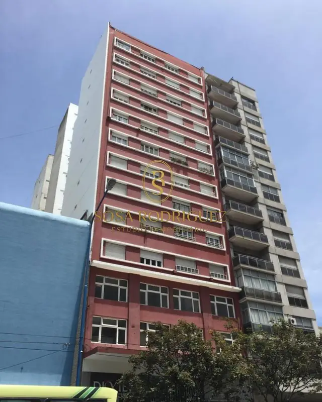 Departamento de 4 ambientes en venta en Centro