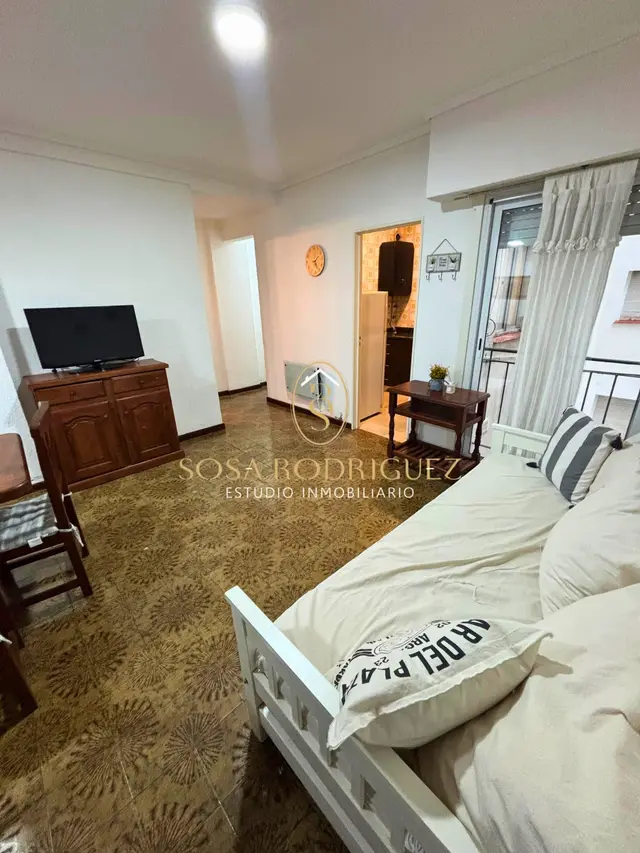 Departamento de 2 ambientes en venta en LAS LILAS
