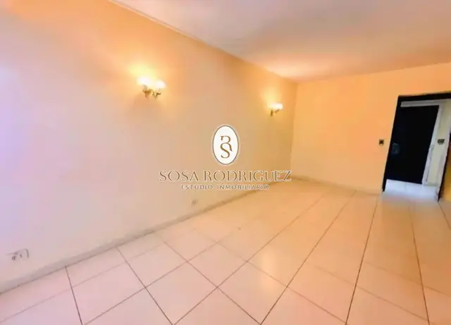 Departamento de 3 ambientes en venta en Centro