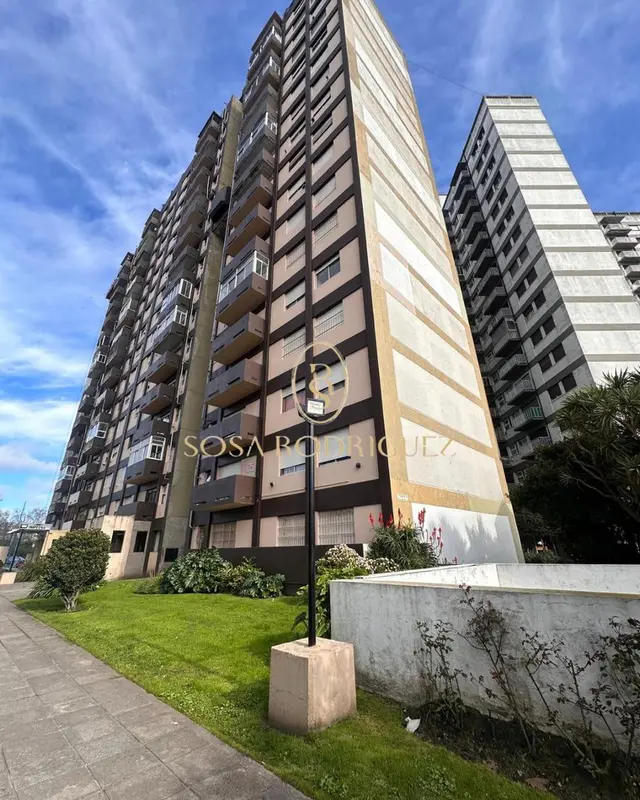 Departamento de 3 ambientes en venta en SARMIENTO DOMINGO FAUSTINO