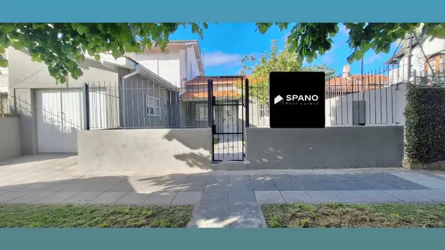 Casa de 3 ambientes en venta en PARQUE LURO
