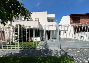 Casa de 5 ambientes en venta en LOS PINARES