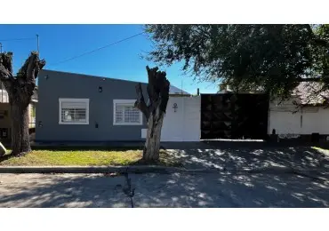 Casa de 3 ambientes en venta en RIVADAVIA BERNARDINO