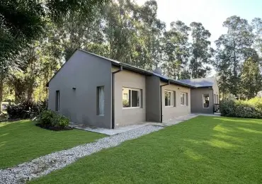 Casa de 4 ambientes en venta en Arenas del Sur