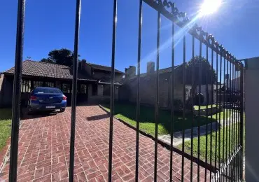 Casa de 5 ambientes en venta en COLINAS DE PERALTA RAMOS