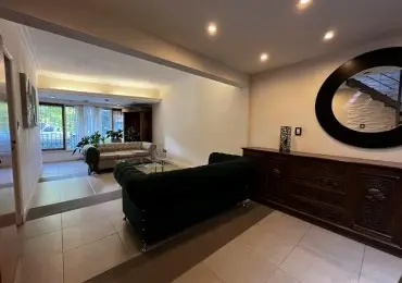 Casa de 6 ambientes en venta en NUEVA POMPEYA