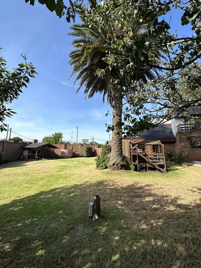 Casa de 4 ambientes en venta en PUNTA MOGOTES
