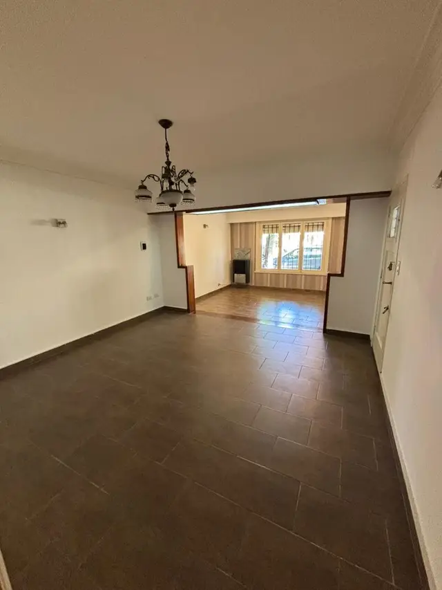 Casa de 5 ambientes en venta en Centro
