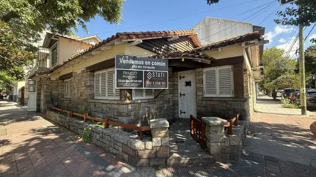Casa de 4 ambientes en venta en NUEVA POMPEYA