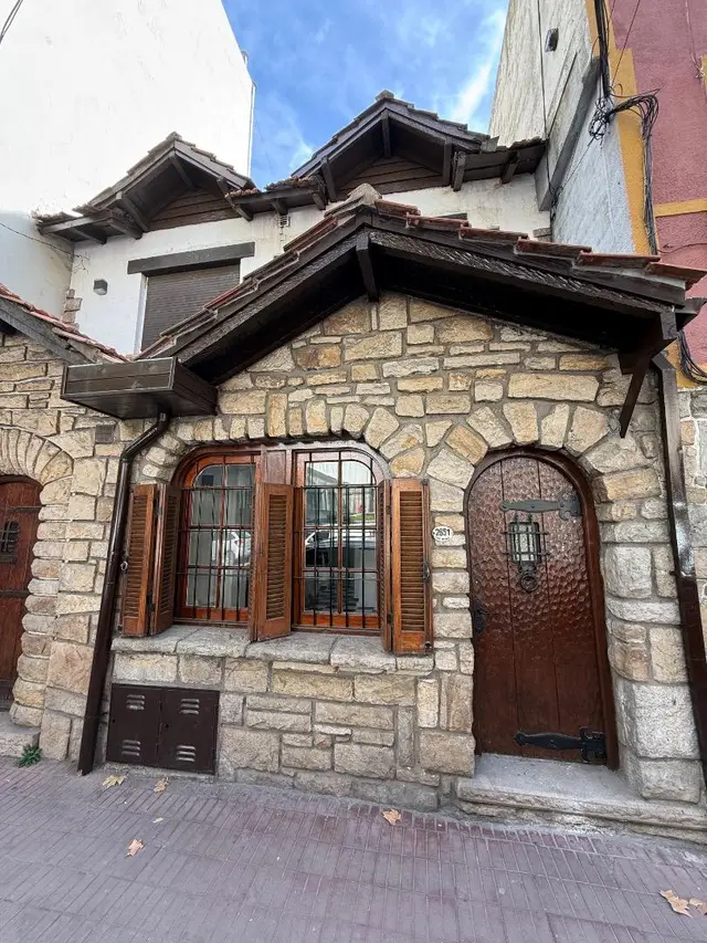 Casa de 3 ambientes en venta en ESTACION TERMINAL (ALDREY)
