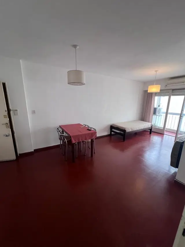 Departamento de 2 ambientes en venta en Centro