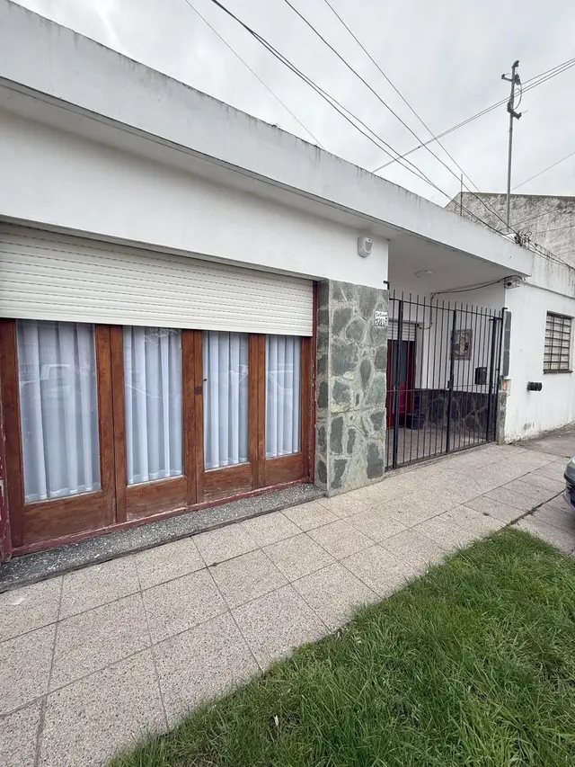 Casa de 4 ambientes en venta en NUEVE DE JULIO
