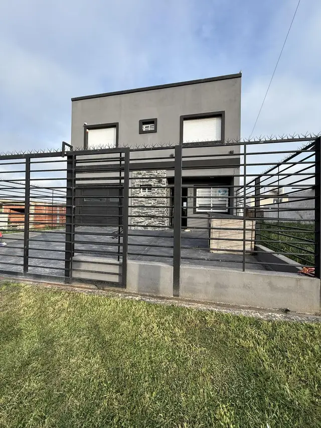 Casa de 3 ambientes en venta en EL MARTILLO