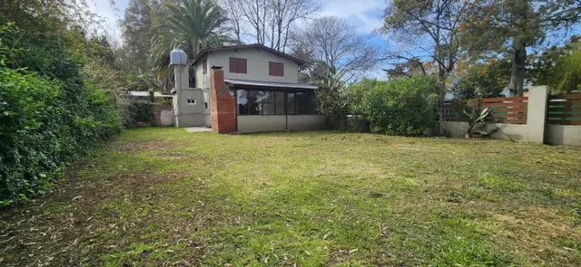 Casa de 3 ambientes en venta en LAS MARGARITAS