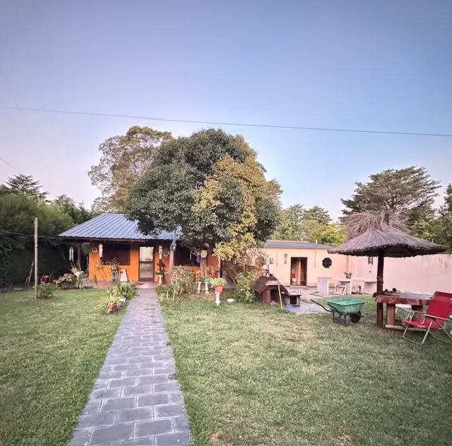 Casa de 3 ambientes en venta en Sierra de los Padres
