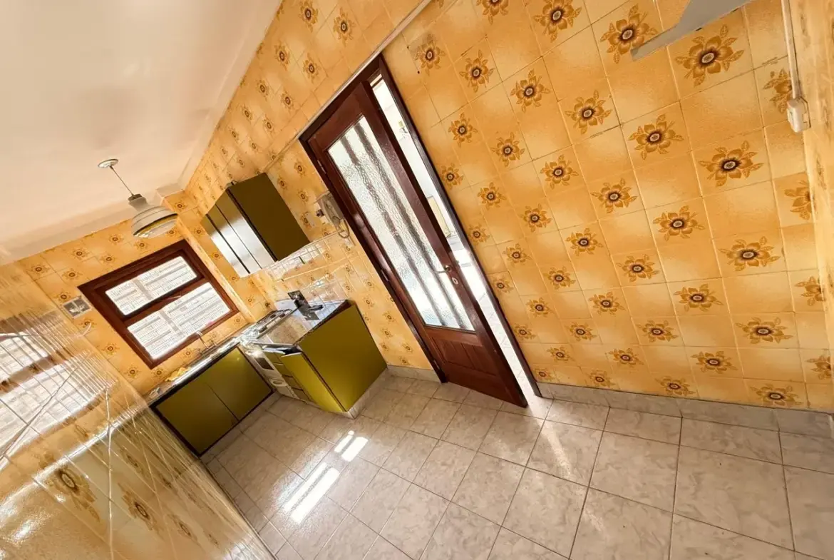 Departamento de 4 ambientes en venta en Centro